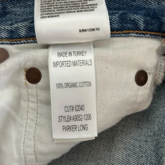 AGOLDE Women's Blue Denim Shorts - Picture 8 of 9